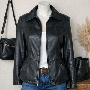 Wilson’s Black Genuine Leather Jacket Classic Y2K Vintage 90's Small Fitted